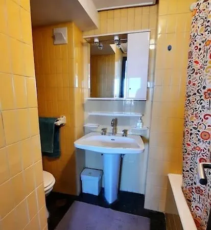 Carihuela 1 Bed Luxury Daire *