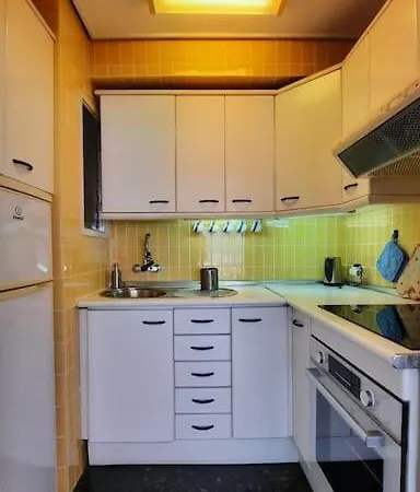 Carihuela 1 Bed Luxury Torremolinos