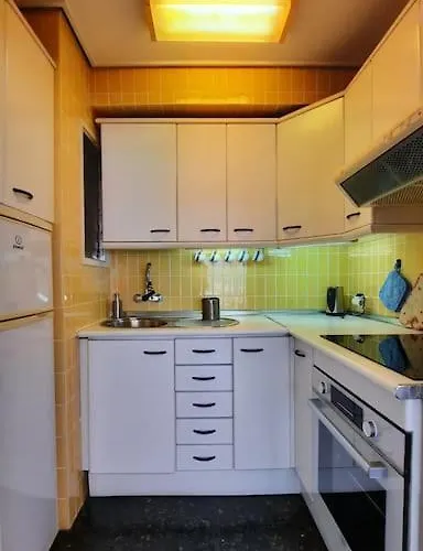 Carihuela 1 Bed Luxury Torremolinos